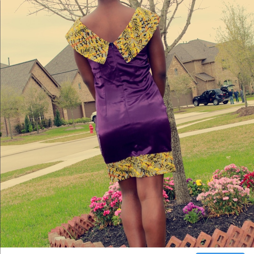 Dress - Picture 2 of 2